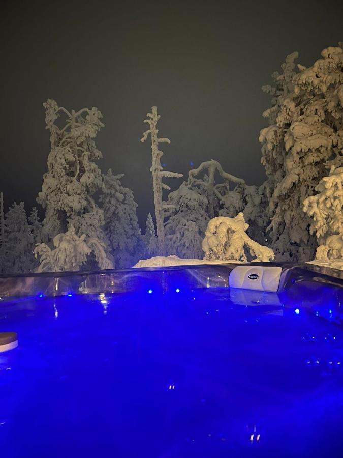 Utsuntuisku Holiday home *